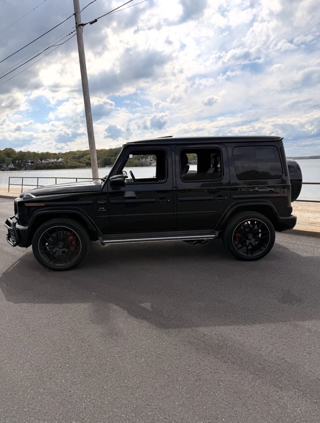 G63 AMG side profile
